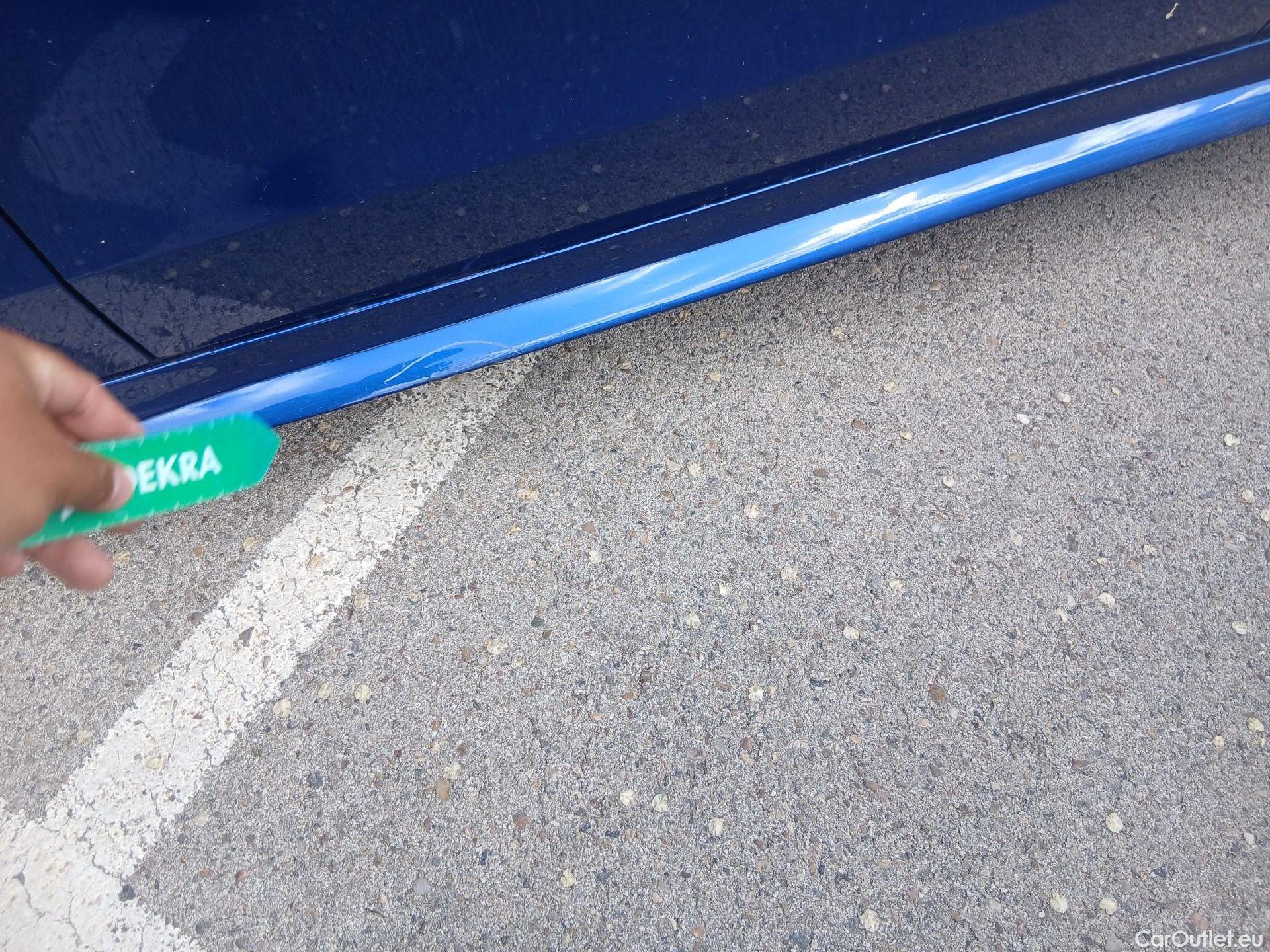  Mercedes  C-Klasse MERCEDES-BENZ Clase C / 2021 / 5P / familiar C 220 d Estate #22