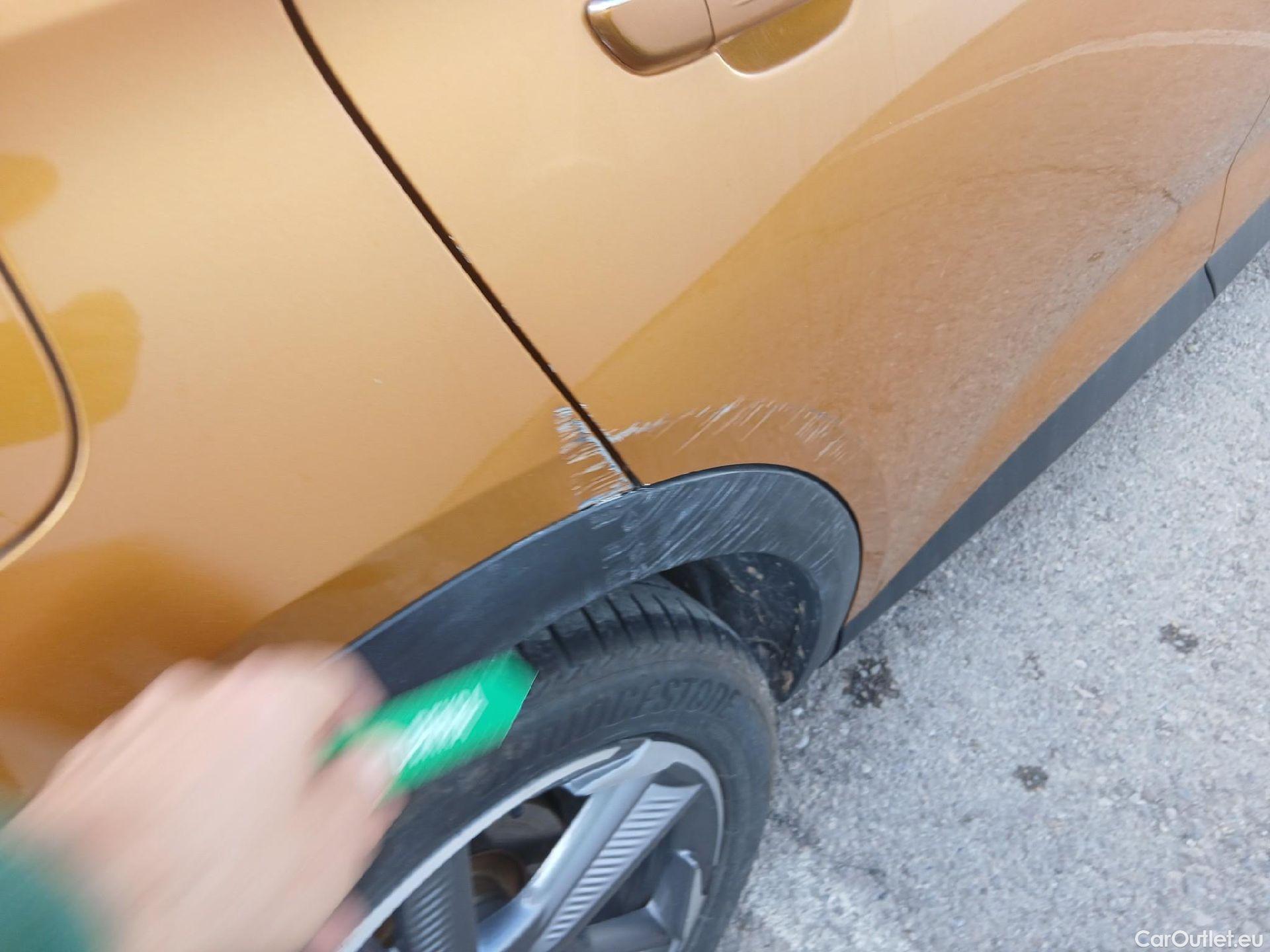  DS  DS7 DS DS 7 Crossback E-Tense / 2017 / 5P / todoterreno 1.6 E-Tense 300 GRAND CHIC Auto 4WD #19