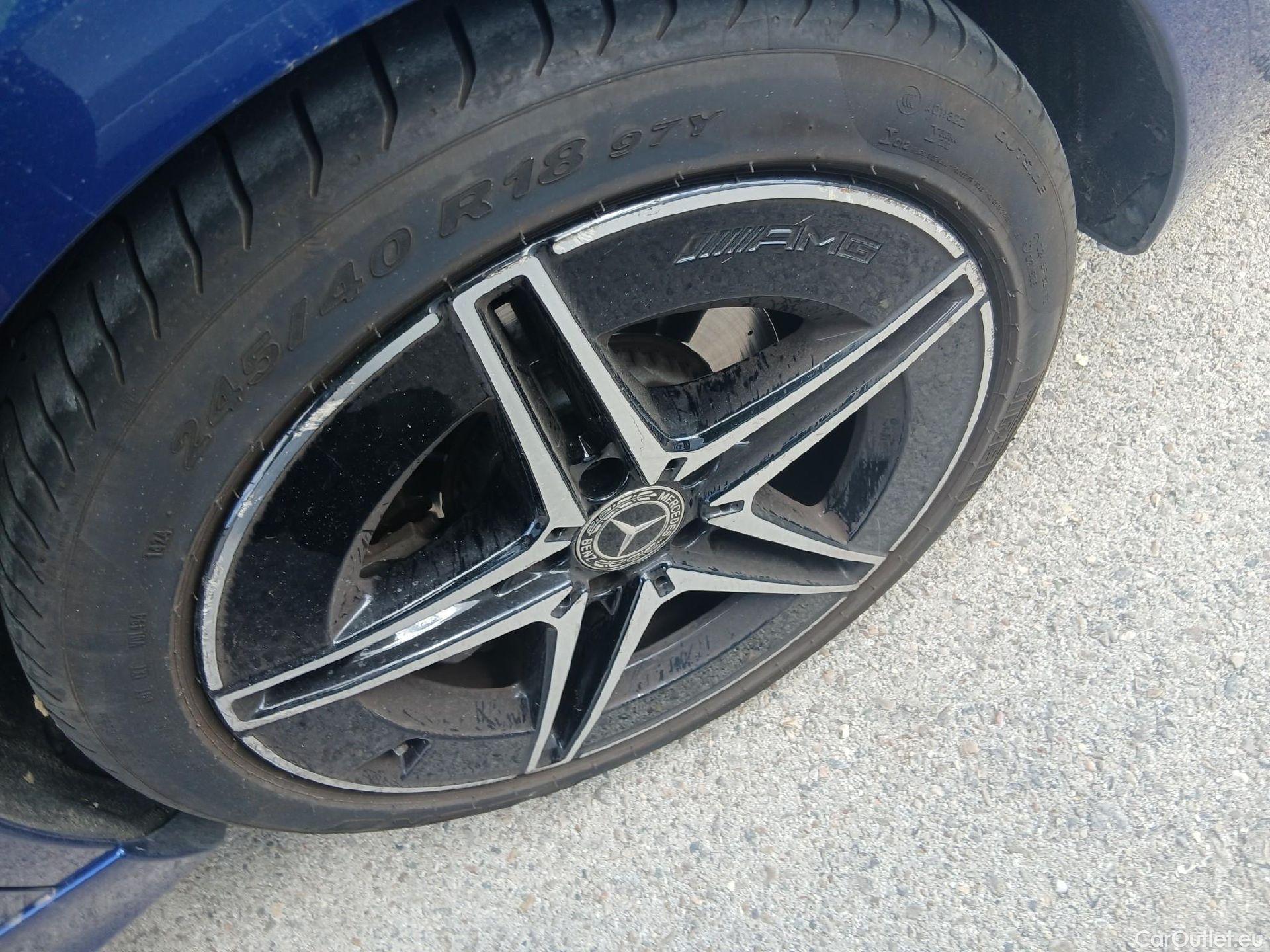  Mercedes  C-Klasse MERCEDES-BENZ Clase C / 2021 / 5P / familiar C 220 d Estate #24