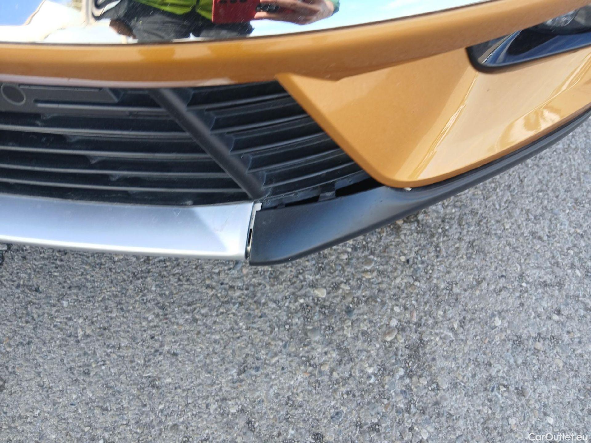  DS  DS7 DS DS 7 Crossback E-Tense / 2017 / 5P / todoterreno 1.6 E-Tense 300 GRAND CHIC Auto 4WD #5