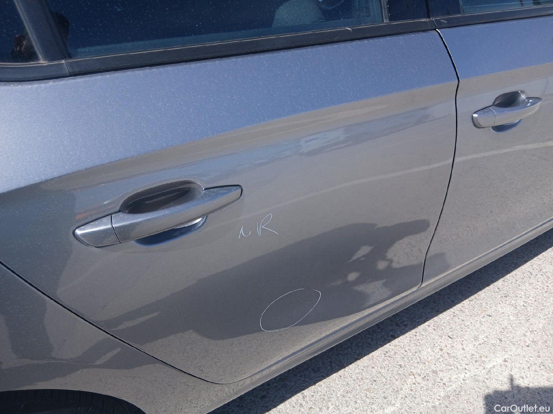  Opel  Corsa OPEL  / 2019 / 5P / berlina con portón 1.2T XHL 74kW (100CV) GS-Line #32