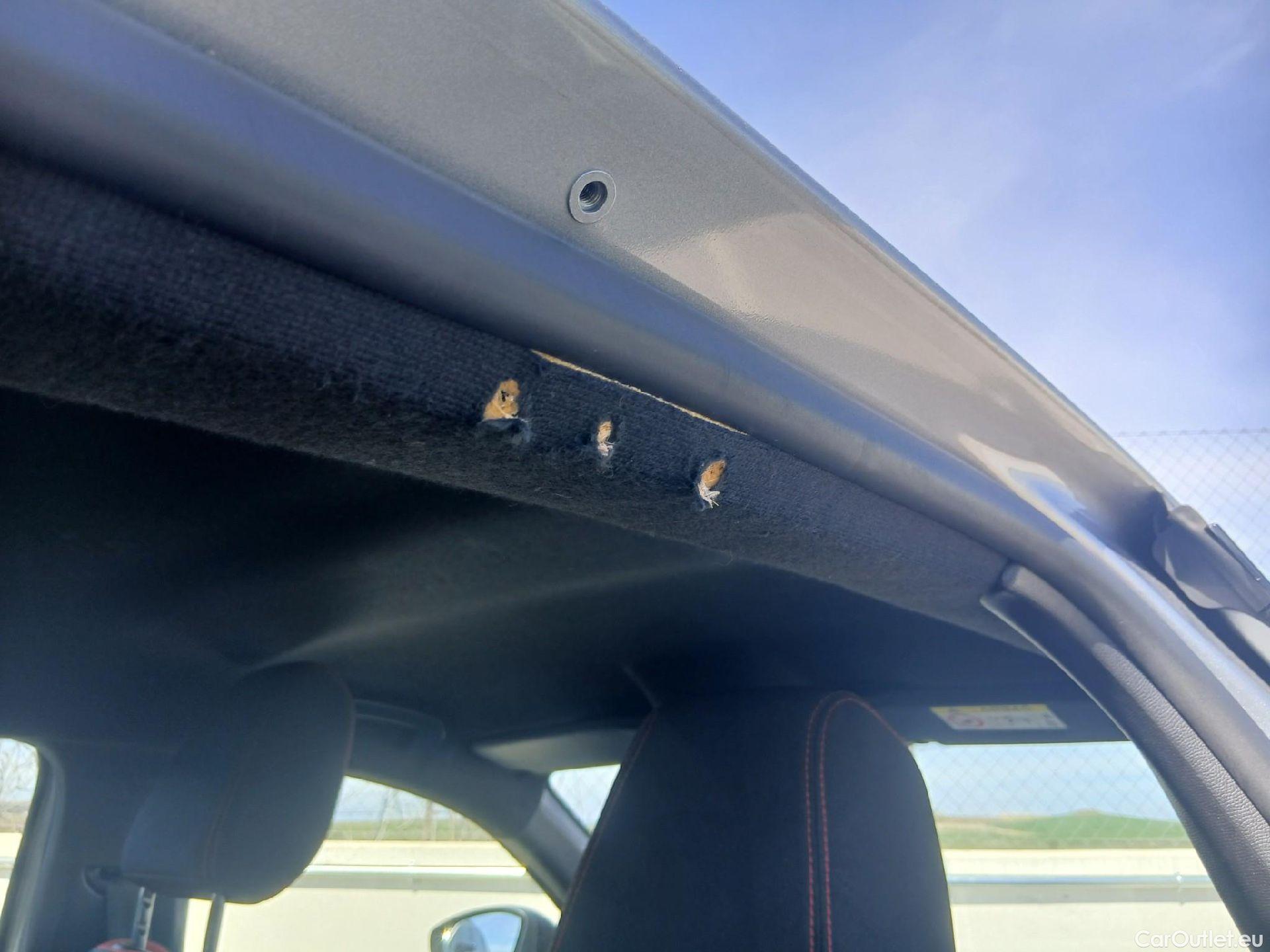  Opel  Corsa OPEL  / 2019 / 5P / berlina con portón 1.2T XHL 74kW (100CV) GS-Line #15