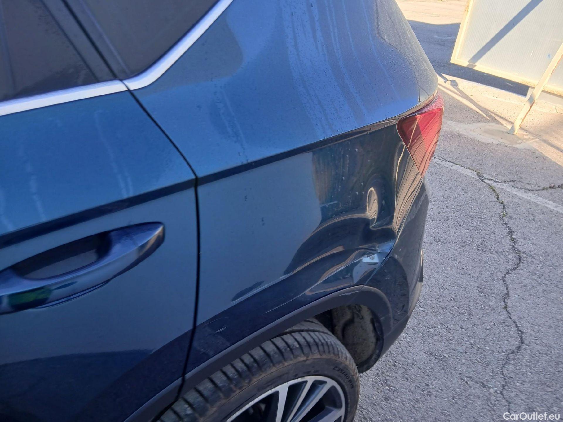  Seat  ATECA SEAT  / 2016 / 5P / todoterreno 1.5 TSI 110kW DSG X-Perience Go L(SP) #9