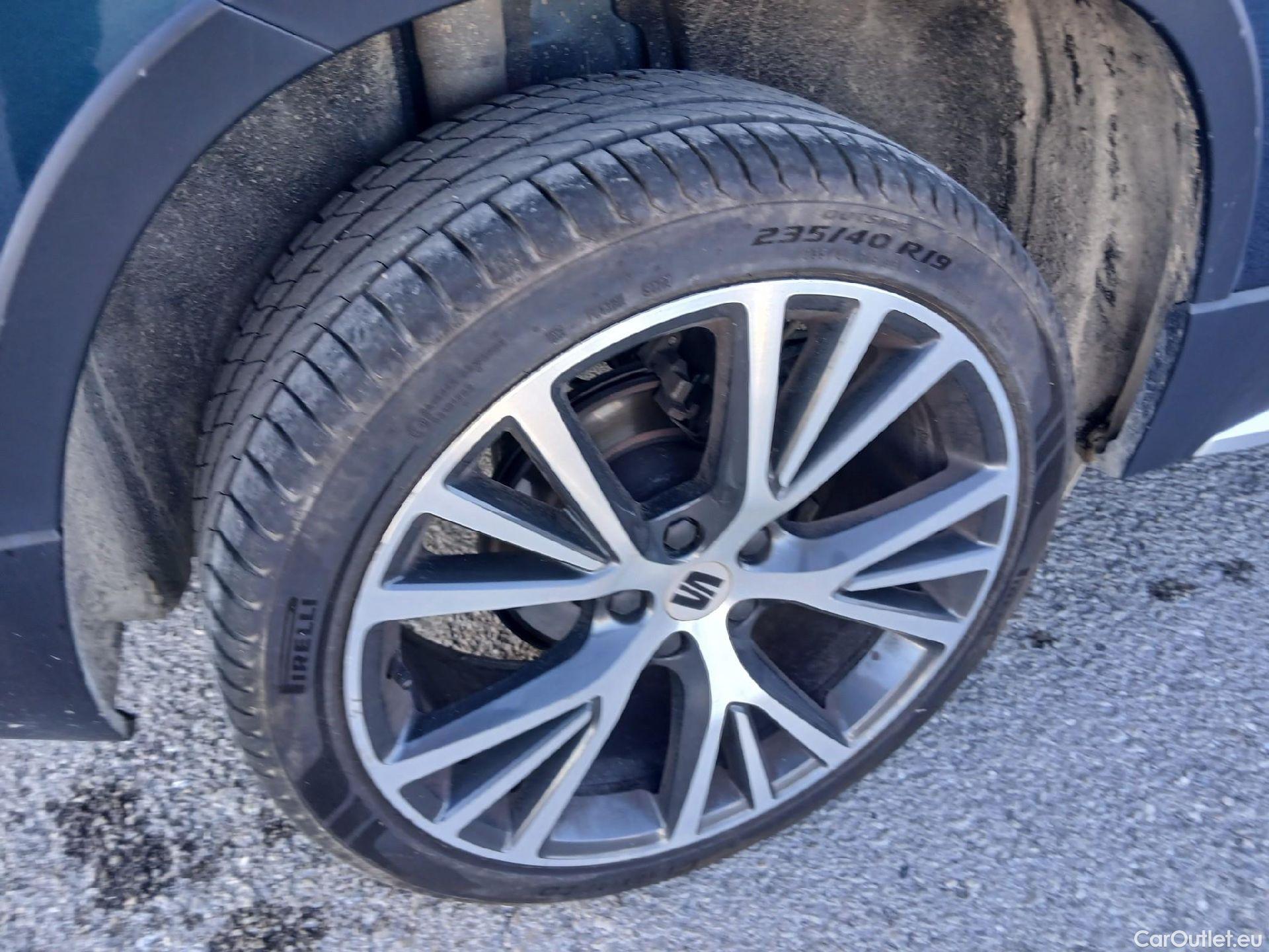  Seat  ATECA SEAT  / 2016 / 5P / todoterreno 1.5 TSI 110kW DSG X-Perience Go L(SP) #23