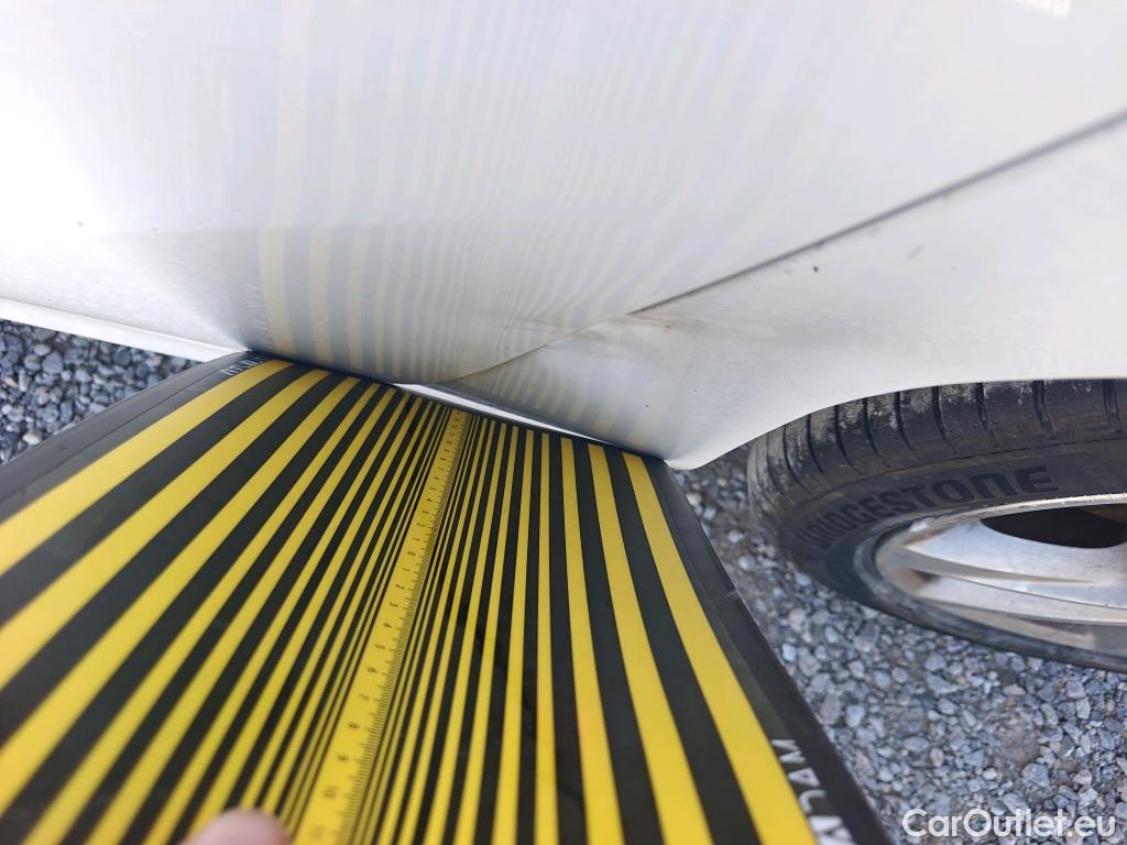  Opel  Corsa OPEL  1.2T XHL 74kW (100CV) Elegance #9