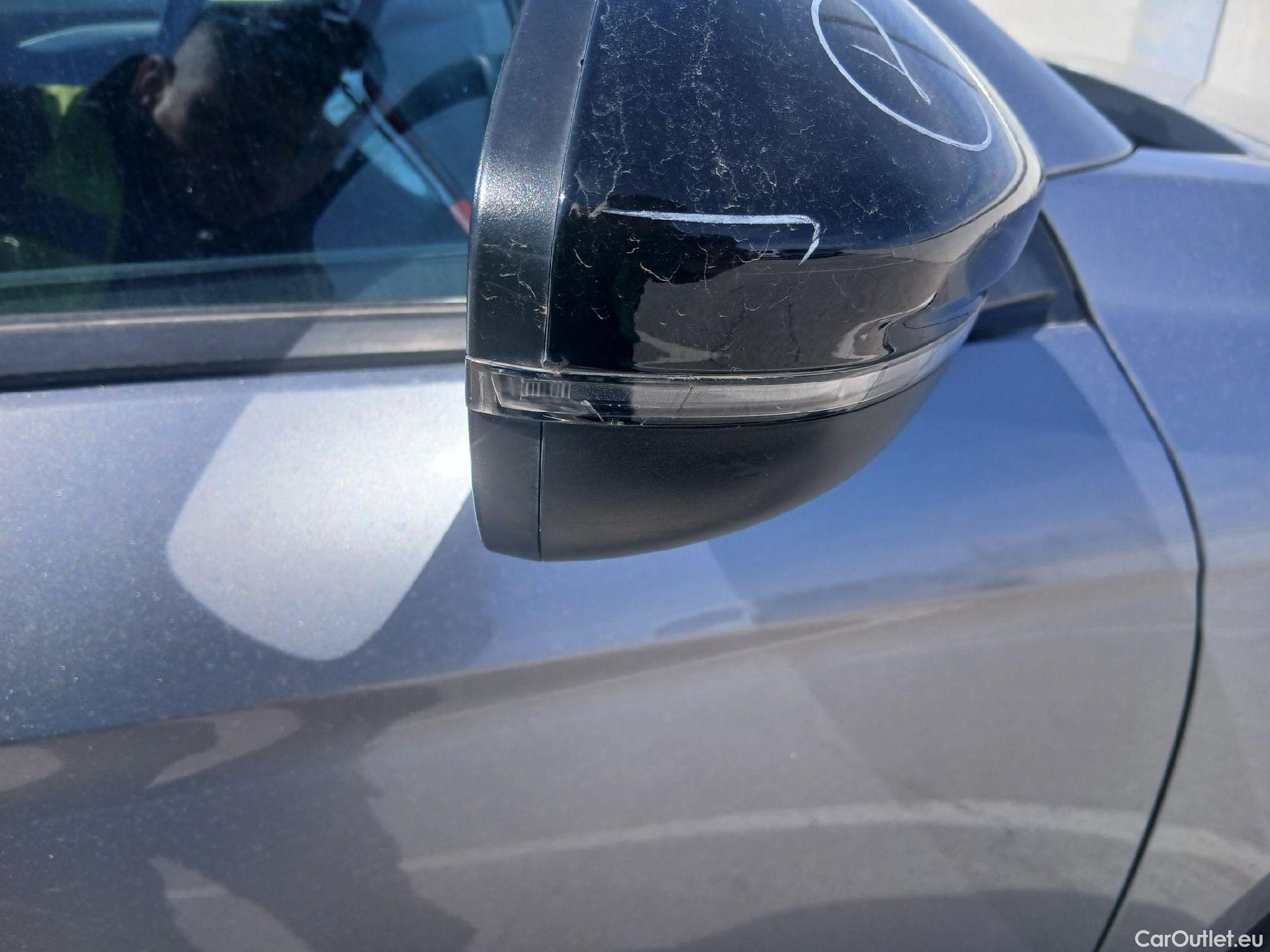  Opel  Corsa OPEL  / 2019 / 5P / berlina con portón 1.2T XHL 74kW (100CV) GS-Line #39