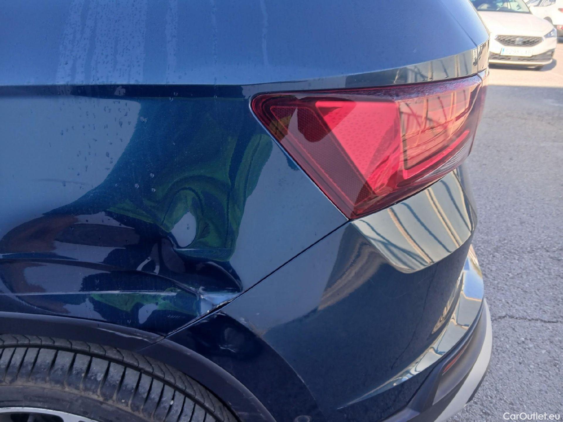  Seat  ATECA SEAT  / 2016 / 5P / todoterreno 1.5 TSI 110kW DSG X-Perience Go L(SP) #17