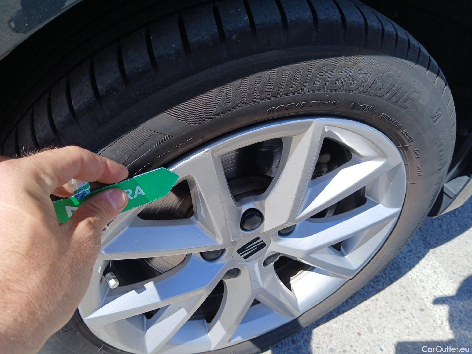  Seat  Leon SEAT Nuevo León / 2020 / 5P / berlina con portón 1.0 TSI 81kW S&S Style Go (AC) #25