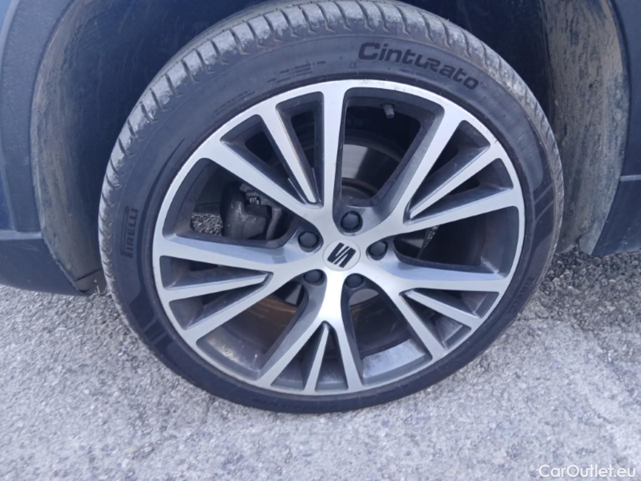  Seat  ATECA SEAT  / 2016 / 5P / todoterreno 1.5 TSI 110kW DSG X-Perience Go L(SP) #3