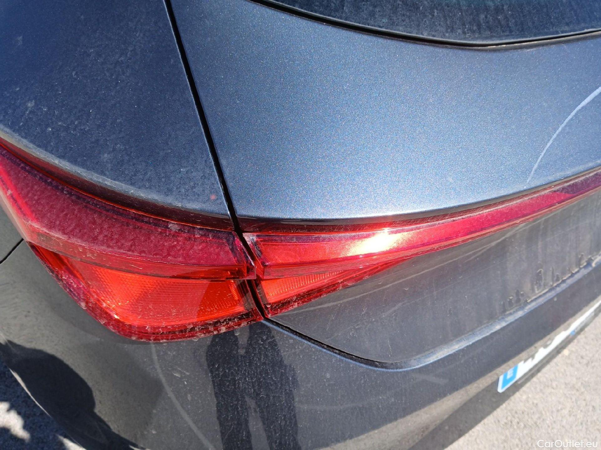  Seat  Leon SEAT Nuevo León / 2020 / 5P / berlina con portón 1.0 TSI 81kW S&S Style Go (AC) #15