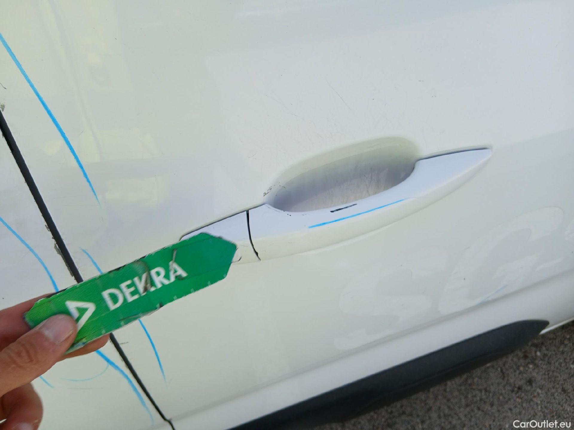  Citroen  Berlingo CITROEN  / 2018 / 5P / monovolumen compacto Talla M BlueHDi 100 S&S FEEL #22