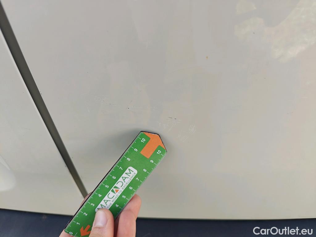  Citroen  Berlingo CITROEN  / 2018 / 4P / monovolumen compacto Talla M BlueHDi 100 S&S LIVE PACK #10