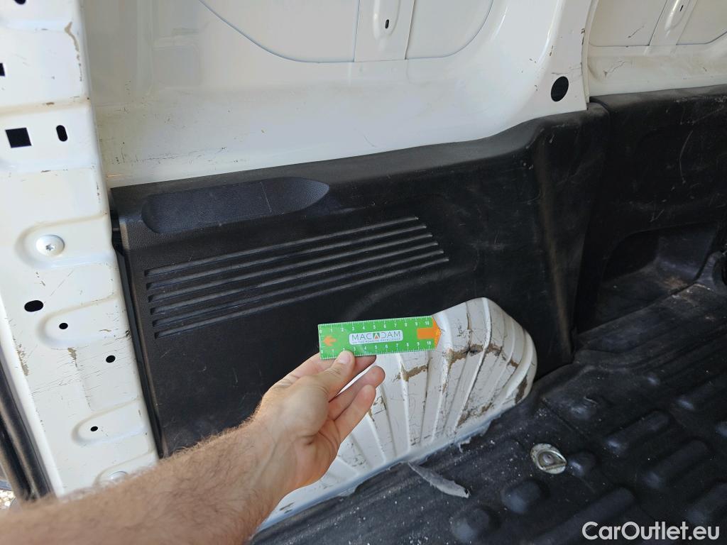  Citroen  Berlingo CITROEN  / 2018 / 3P / furgón derivado de turismo Talla M BlueHDi 100 CONTROL #80