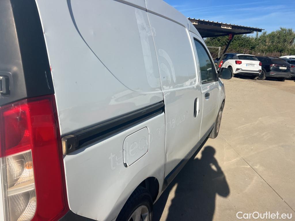  Dacia  Dokker DACIA  / 2013 / 4P / furgón derivado de turismo Van Essential Blue dCi 70kW (95CV) #28
