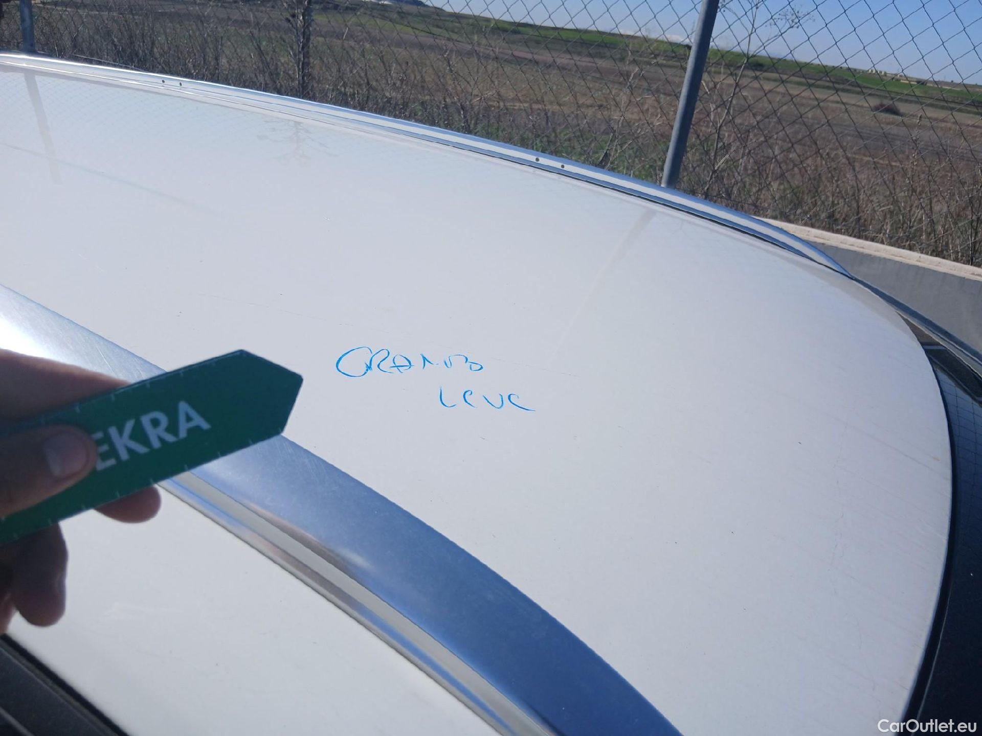  Toyota  Corolla TOYOTA  / 2019 / 5P / familiar 1.8 125H ACTIVE TECH E-CVT TOU SPORT #35