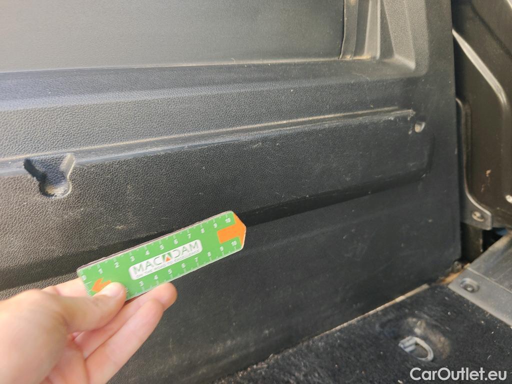  Citroen  Berlingo CITROEN  / 2018 / 4P / monovolumen compacto Talla M BlueHDi 100 S&S LIVE PACK #40