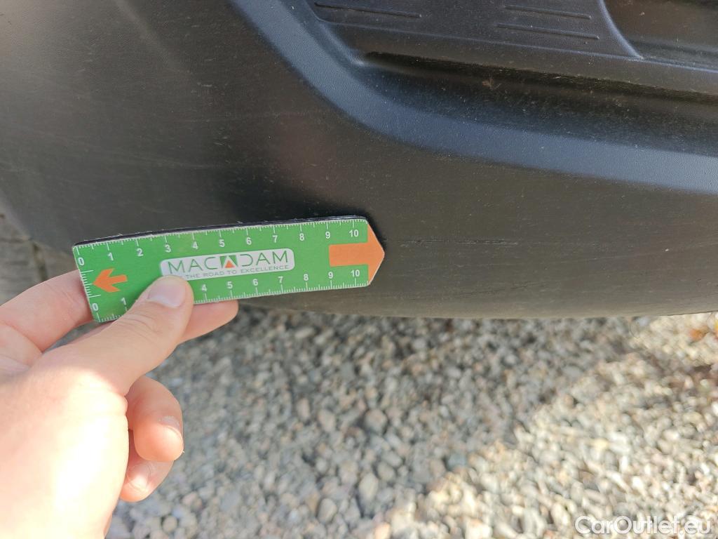  Citroen  Berlingo CITROEN  / 2018 / 4P / monovolumen compacto Talla M BlueHDi 100 S&S LIVE PACK #28