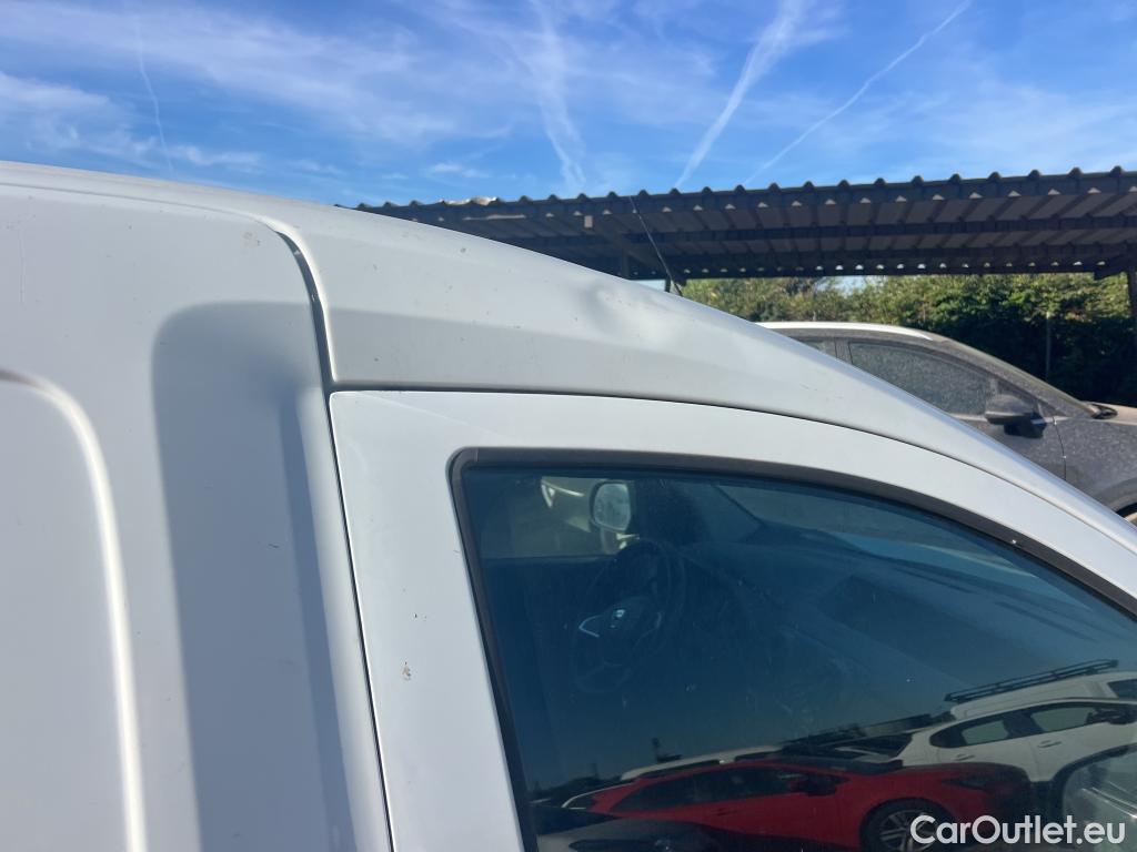  Dacia  Dokker DACIA  / 2013 / 4P / furgón derivado de turismo Van Essential Blue dCi 70kW (95CV) #9