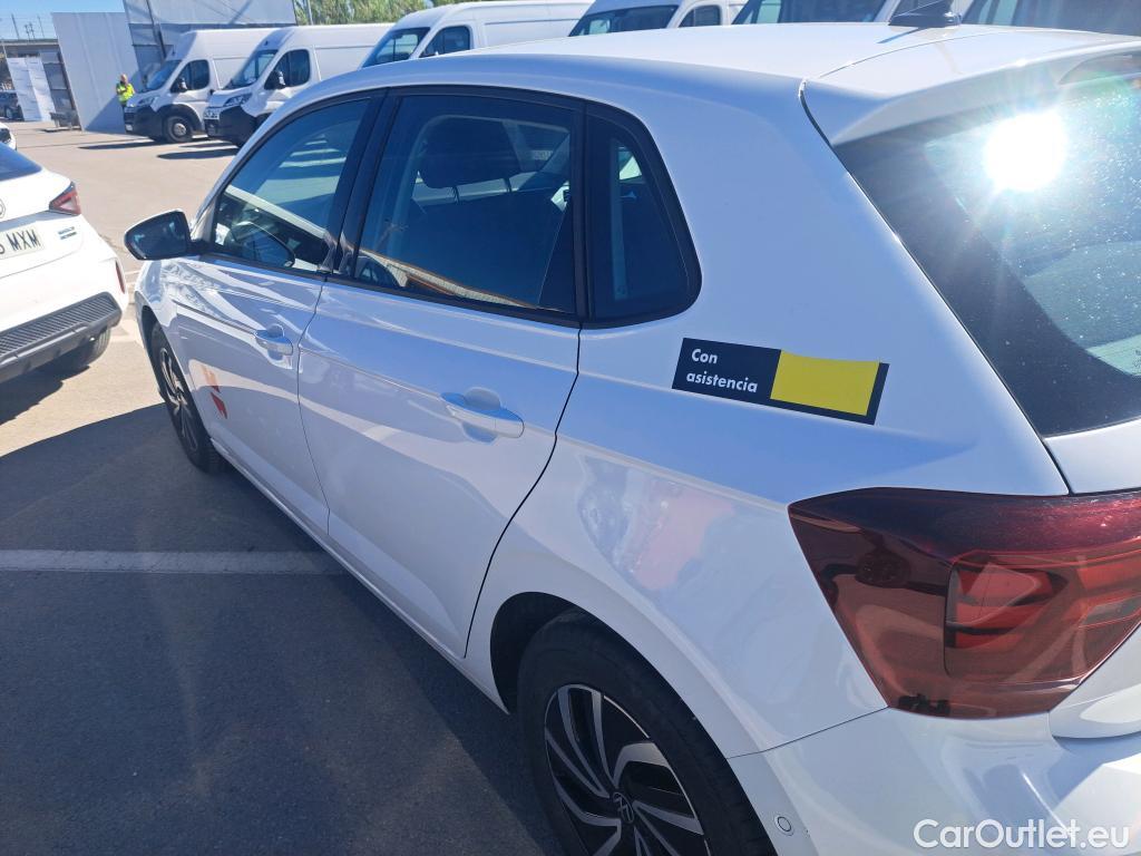  Volkswagen  Polo VOLKSWAGEN  / 2021 / 5P / berlina con portón Life 1.0 TSI 70kW (95CV) #14