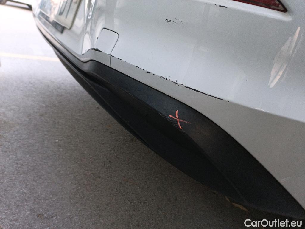  Volkswagen  Golf  VOLKSWAGEN / 2020 / 5P / berlina con portón Life 2.0 TDI 85kW (115CV) DSG #5