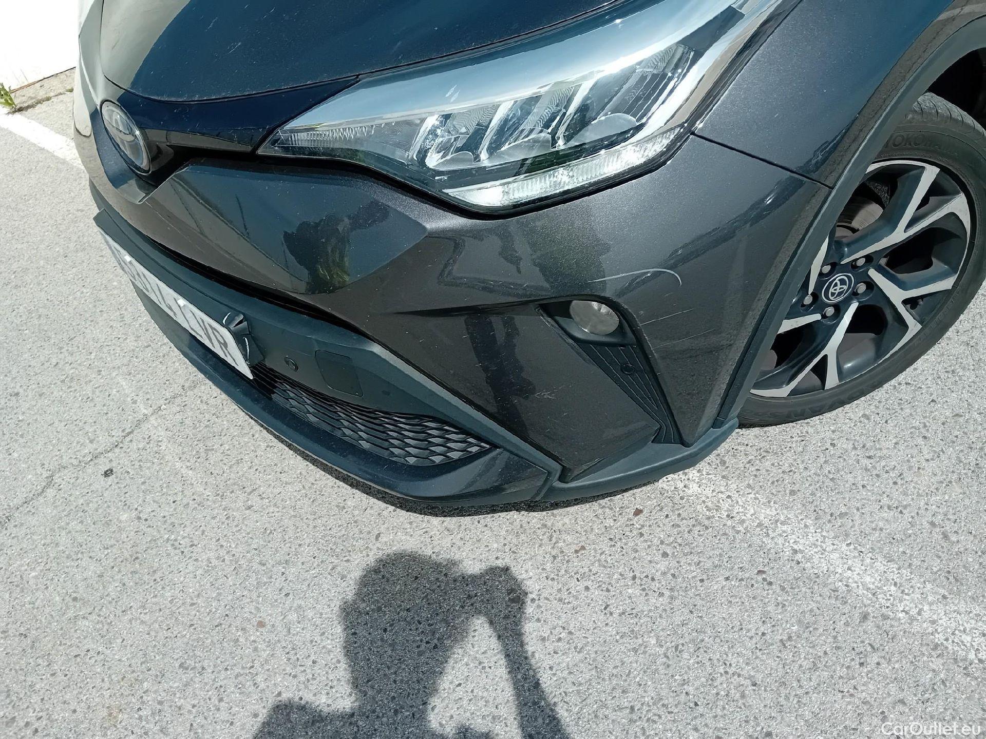  Toyota  C-HR TOYOTA  / 2019 / 5P / todoterreno 1.8 125H Advance #27