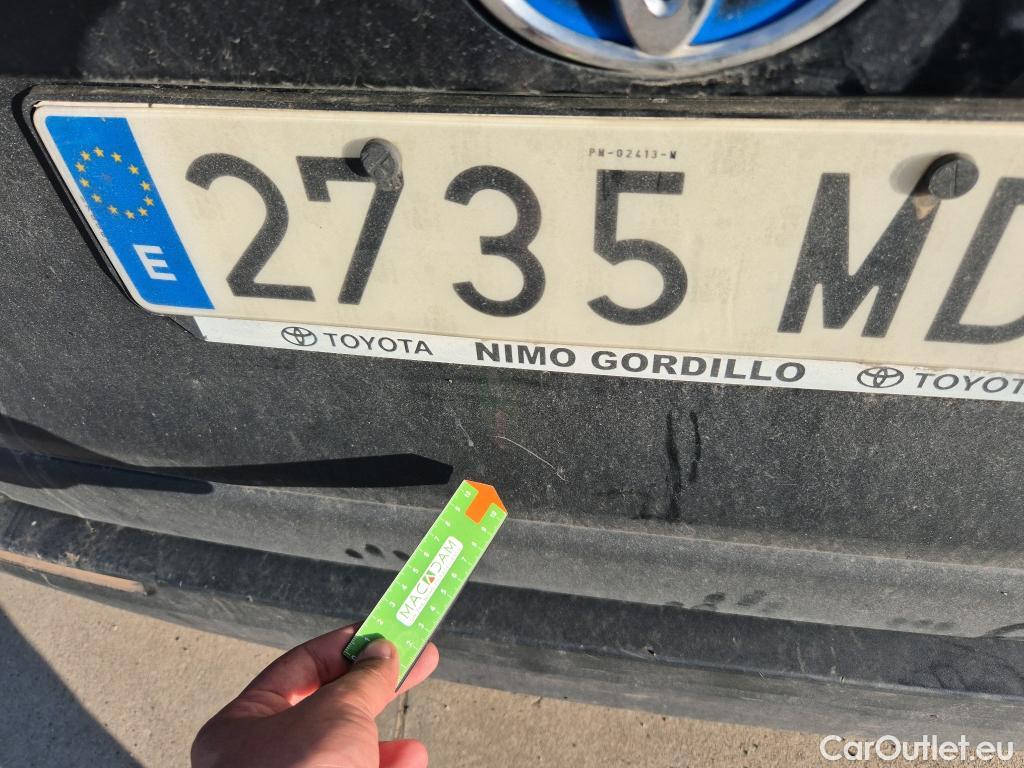  Toyota  RAV4 TOYOTA  / 2018 / 5P / todoterreno 2.5l 220H Business 4WD #44