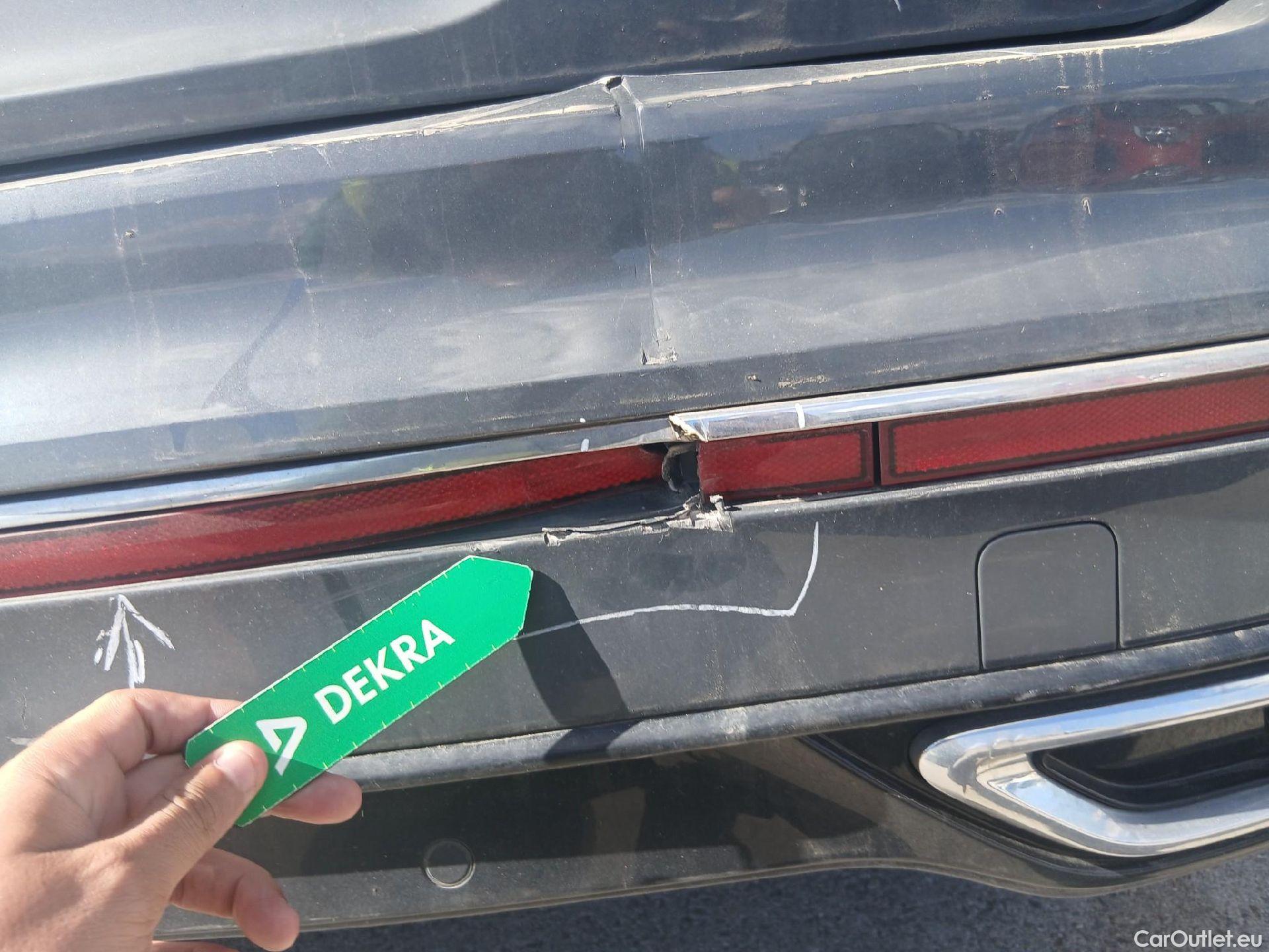  Volkswagen  Tiguan VOLKSWAGEN  / 2020 / 5P / todoterreno R-Line 2.0 TDI 110kW (150CV) DSG #22