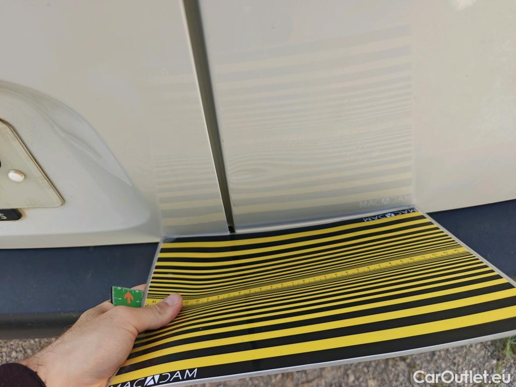  Citroen  Berlingo CITROEN  / 2018 / 4P / monovolumen compacto Talla M BlueHDi 100 S&S LIVE PACK #9