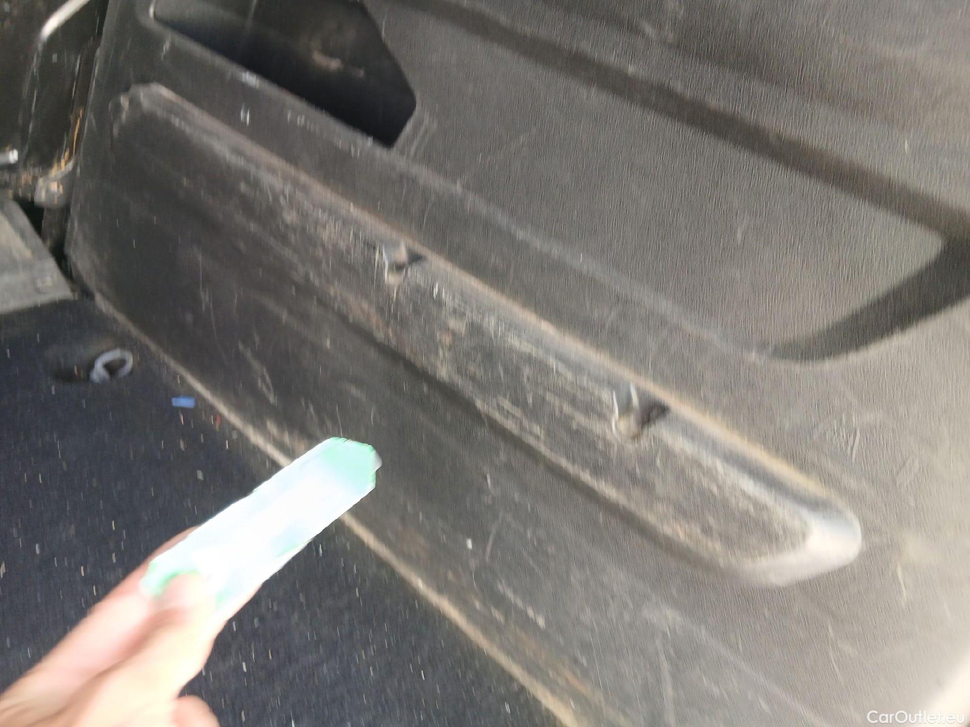  Citroen  Berlingo CITROEN  / 2018 / 5P / monovolumen compacto Talla M BlueHDi 100 S&S FEEL #33