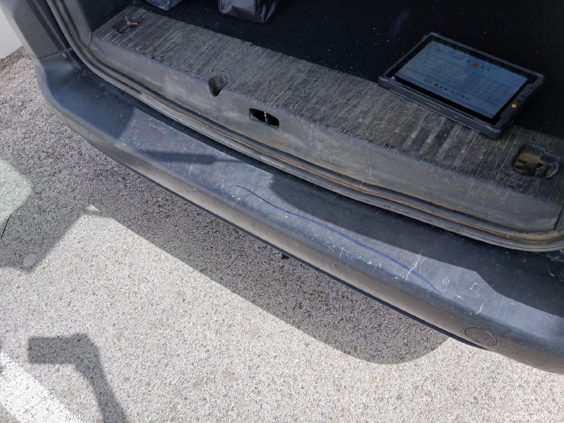  Citroen  Berlingo CITROEN  / 2018 / 5P / monovolumen compacto Talla M BlueHDi 100 S&S FEEL #27