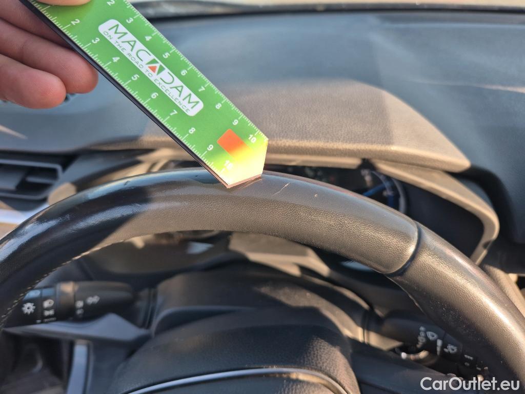  Toyota  RAV4 TOYOTA  / 2018 / 5P / todoterreno 2.5l 220H Business 4WD #24