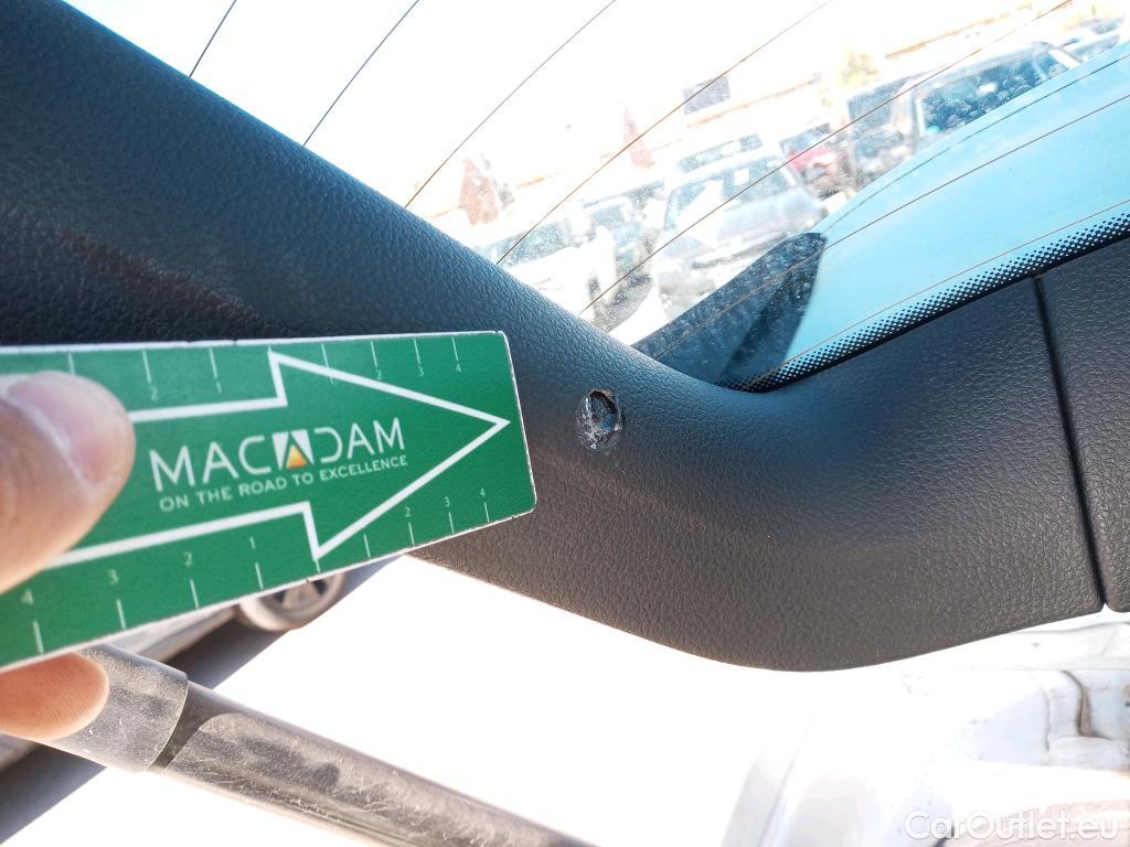  Volkswagen  Golf  VOLKSWAGEN / 2016 / 5P / berlina con portón e-ePower 110 kW (136CV) #9