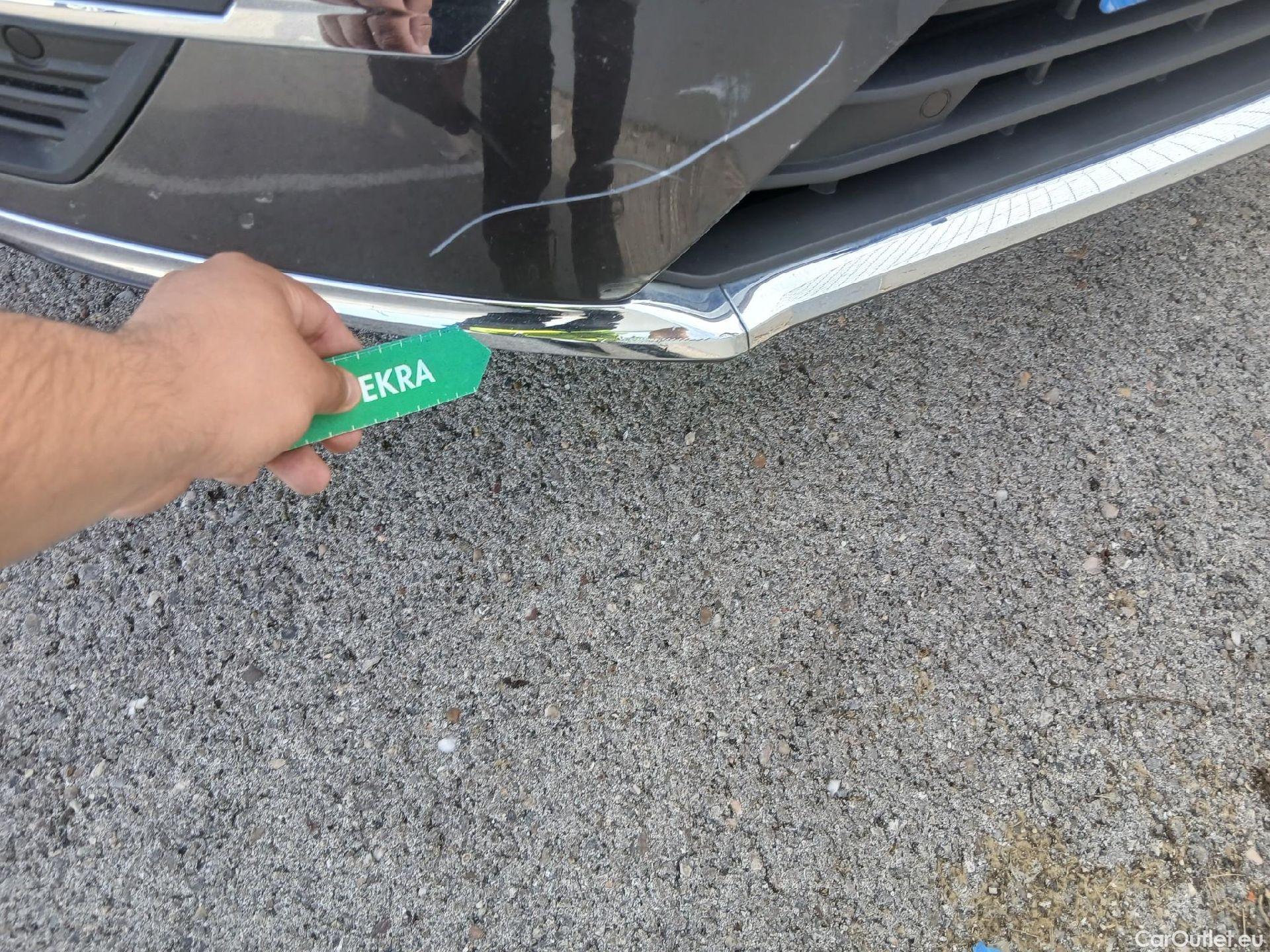  Volvo  XC60 VOLVO  / 2017 / 5P / todoterreno 2.0 B4 D Inscription Auto #9