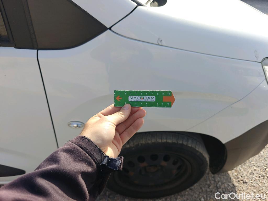  Citroen  Berlingo CITROEN  / 2018 / 4P / monovolumen compacto Talla M BlueHDi 100 S&S LIVE PACK #59