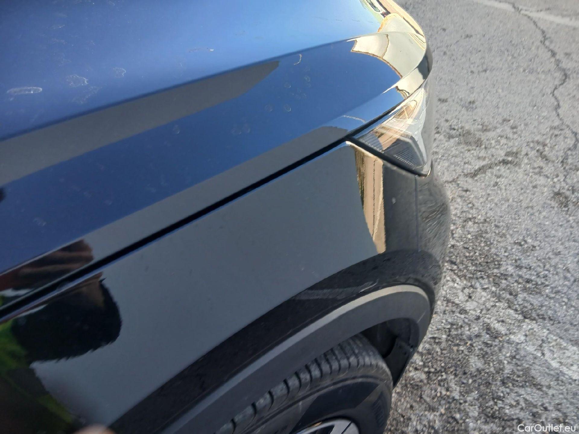  Volvo  XC 40 VOLVO XC40 / 2021 / 5P / todoterreno 1.5 T4 Recharge PHEV Core Auto #25