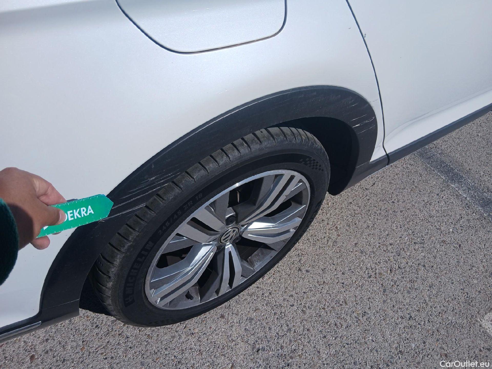  Volkswagen  Passat VOLKSWAGEN  / 2019 / 5P / familiar Alltrack 2.0 TDI 140kW (190CV) 4Mot DSG #34