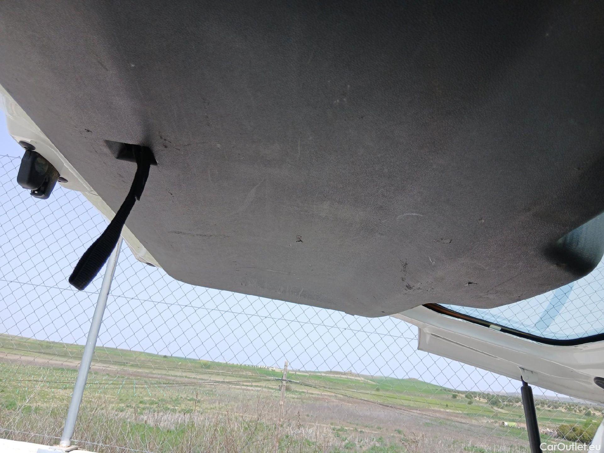  Citroen  Berlingo CITROEN  / 2018 / 5P / monovolumen compacto Talla M BlueHDi 100 S&S FEEL #32