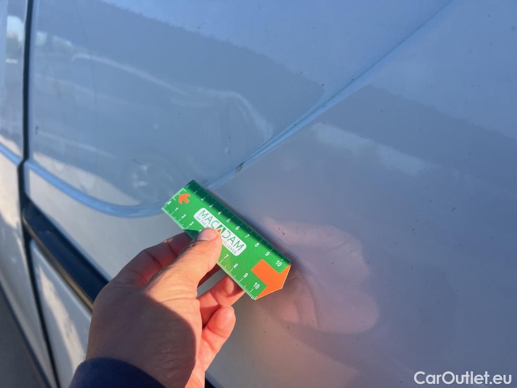  Dacia  Dokker DACIA  / 2013 / 4P / furgón derivado de turismo Van Essential Blue dCi 70kW (95CV) #25