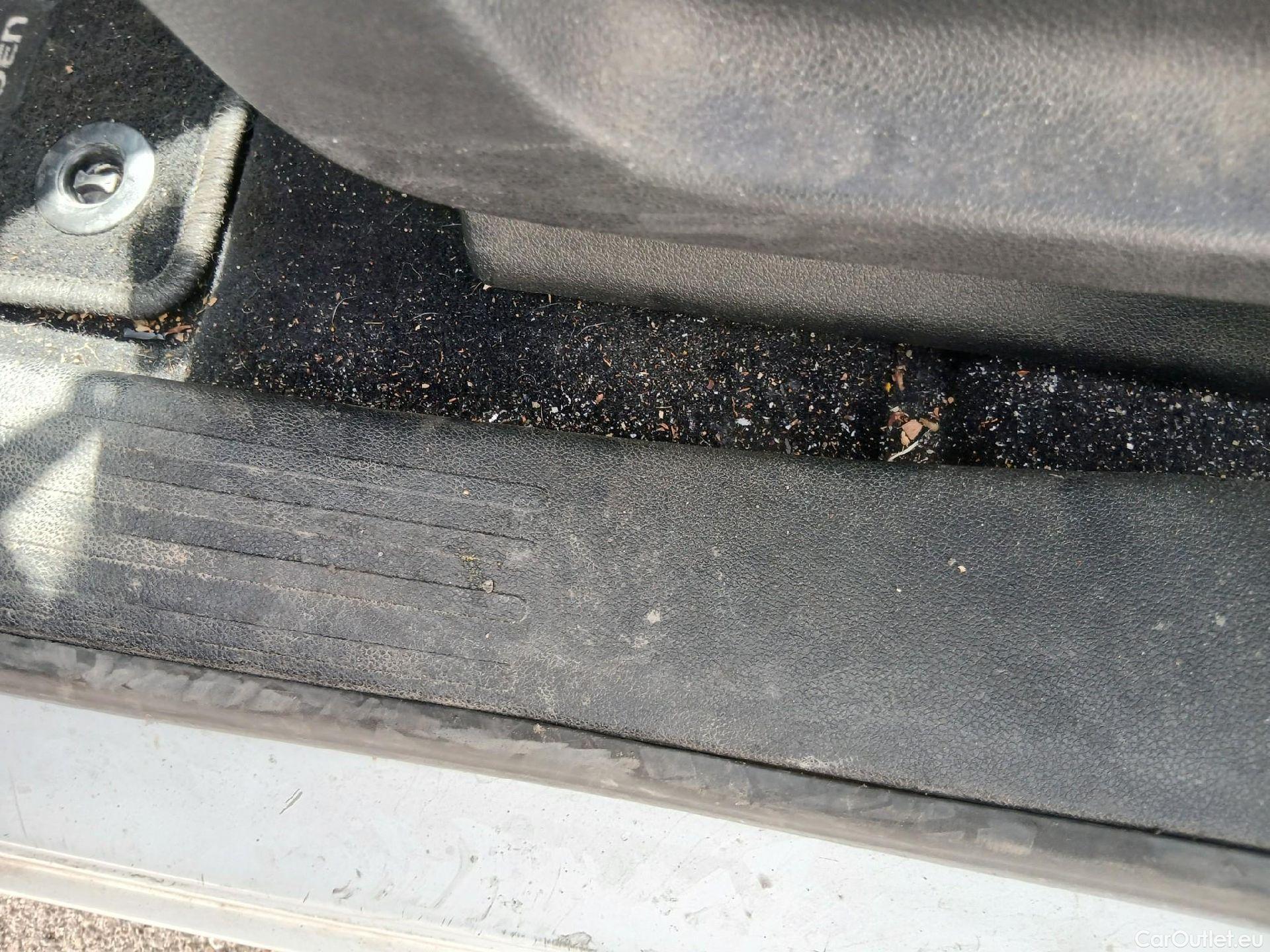  Citroen  Berlingo CITROEN  / 2018 / 5P / monovolumen compacto Talla M BlueHDi 100 S&S FEEL #15