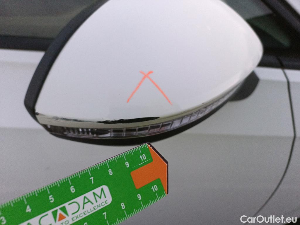  Volkswagen  Golf  VOLKSWAGEN / 2020 / 5P / berlina con portón Life 2.0 TDI 85kW (115CV) DSG #15