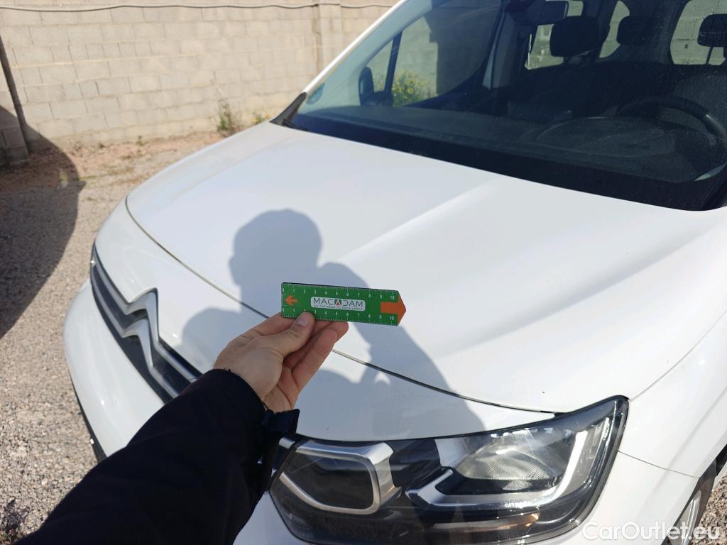  Citroen  Berlingo CITROEN  / 2018 / 4P / monovolumen compacto Talla M BlueHDi 100 S&S LIVE PACK #16