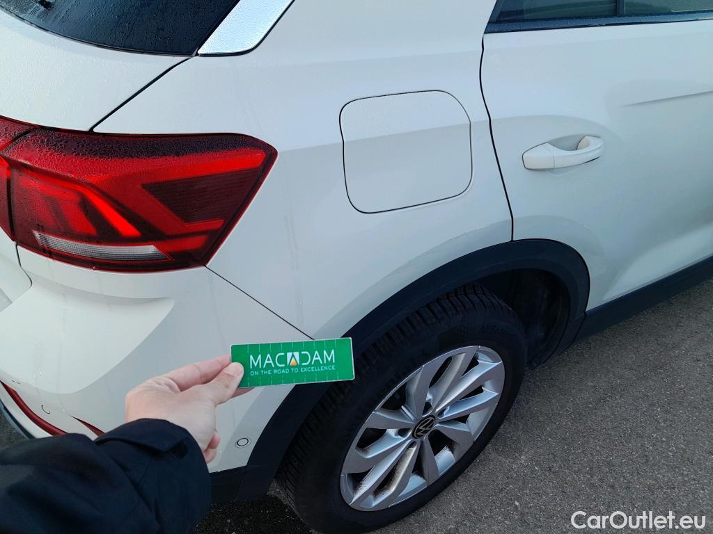  Volkswagen  T-ROC VOLKSWAGEN  / 2021 / 5P / todoterreno Life 1.5 TSI 110kW (150CV) DSG #14