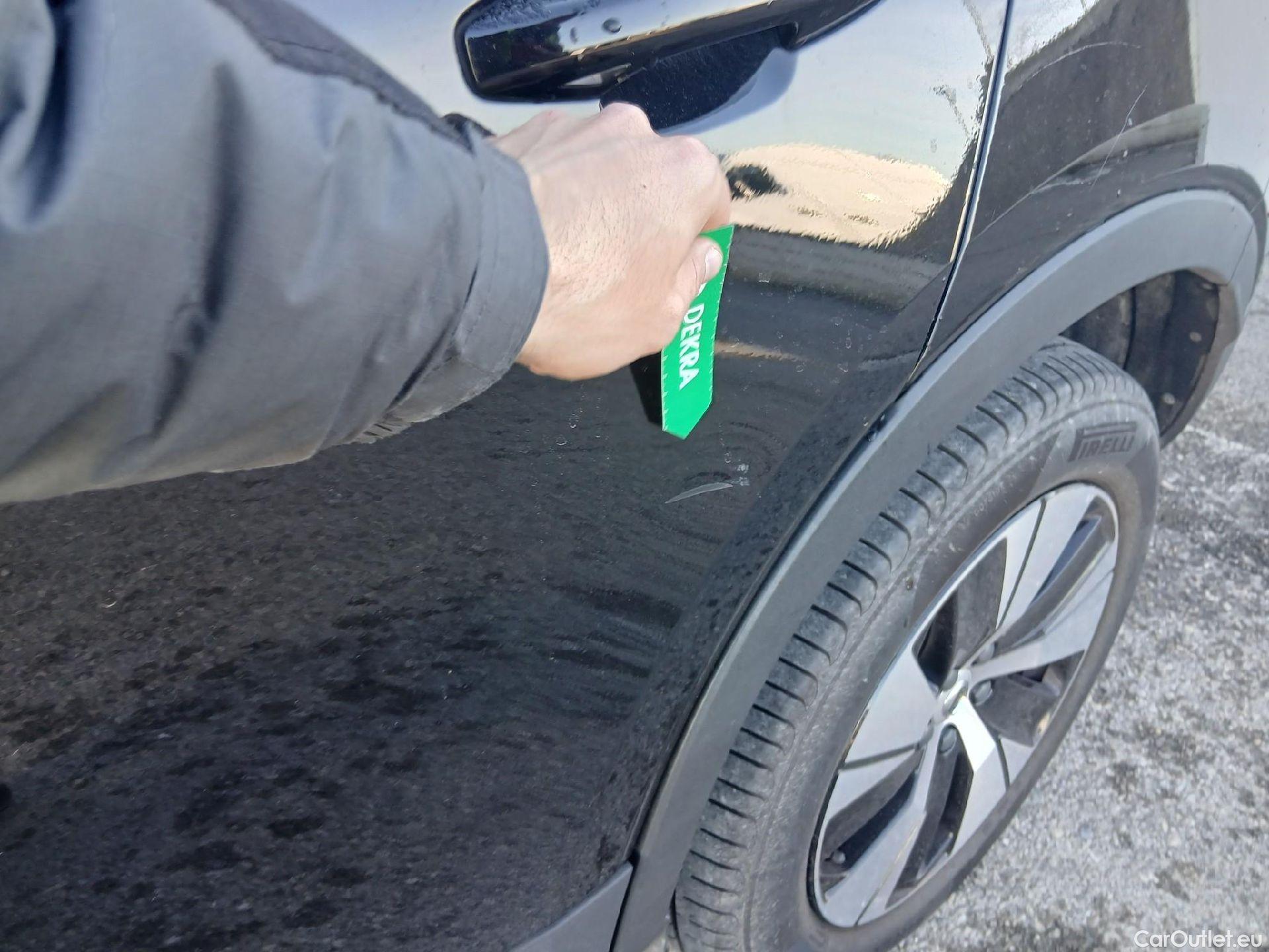  Volvo  XC 40 VOLVO XC40 / 2021 / 5P / todoterreno 1.5 T4 Recharge PHEV Core Auto #8