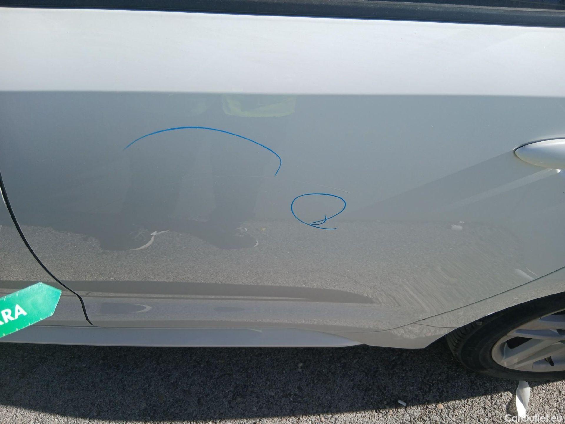  Toyota  Corolla TOYOTA  / 2019 / 5P / familiar 1.8 125H ACTIVE TECH E-CVT TOU SPORT #18