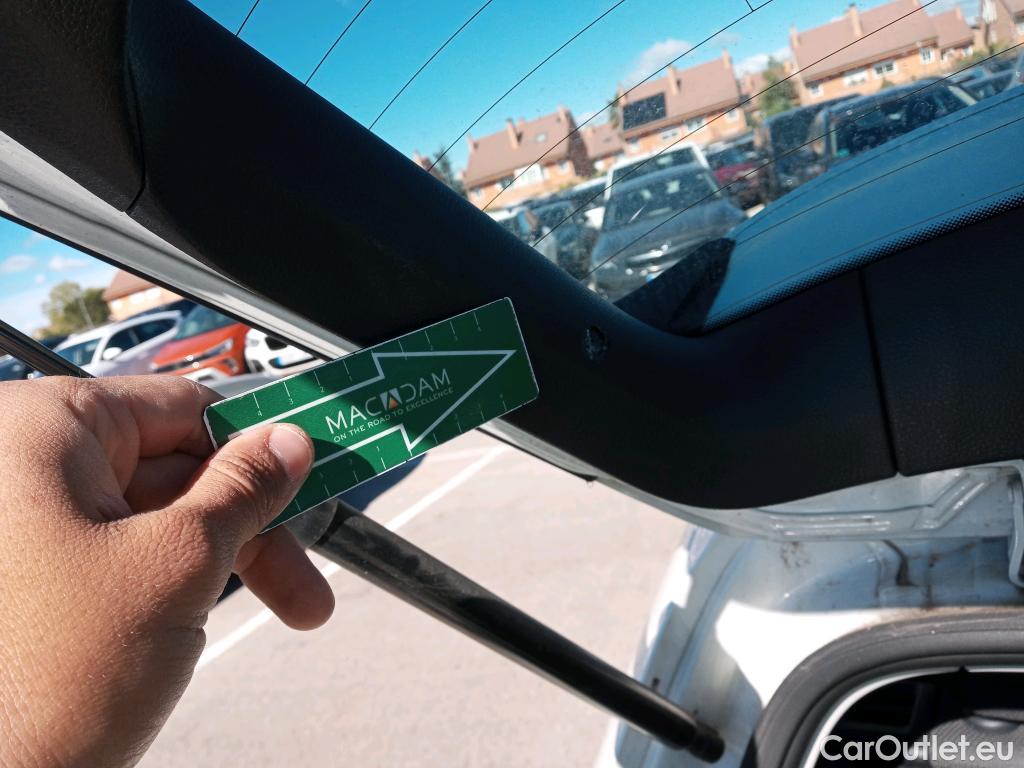  Volkswagen  Golf  VOLKSWAGEN / 2016 / 5P / berlina con portón e-ePower 110 kW (136CV) #10