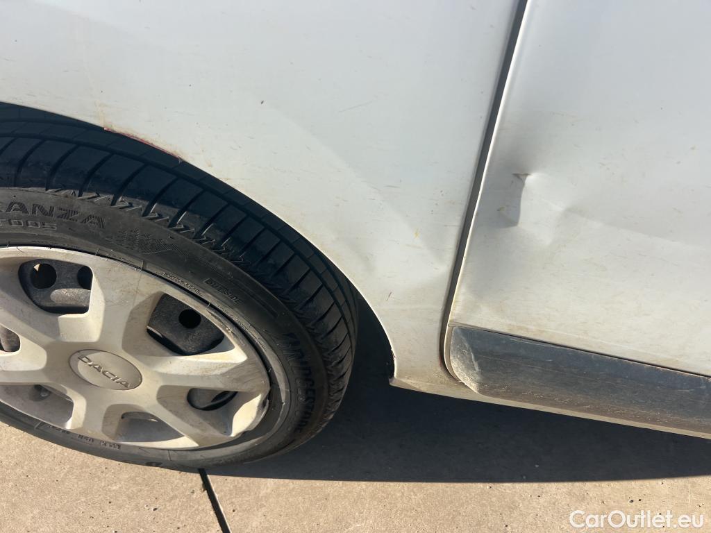  Dacia  Dokker DACIA  / 2013 / 4P / furgón derivado de turismo Van Essential Blue dCi 70kW (95CV) #22