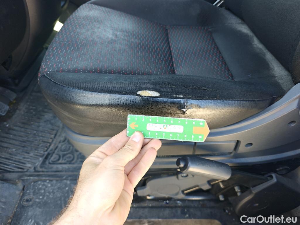  Peugeot  Boxer PEUGEOT  / 2014 / 4P / furgón Pack 330 L1 H1 BHDI 103kW (140CV) S&S #64