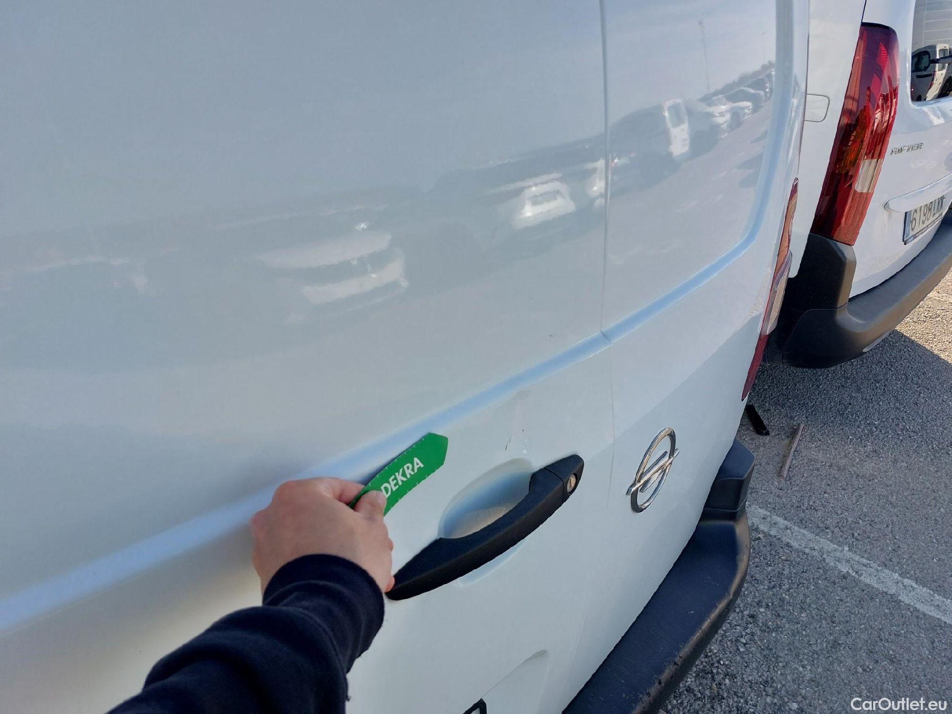  Opel  Combo OPEL  / 2018 / 3P / furgón derivado de turismo 1.5 TD 75kW (100CV) Express L H1 650kg #16