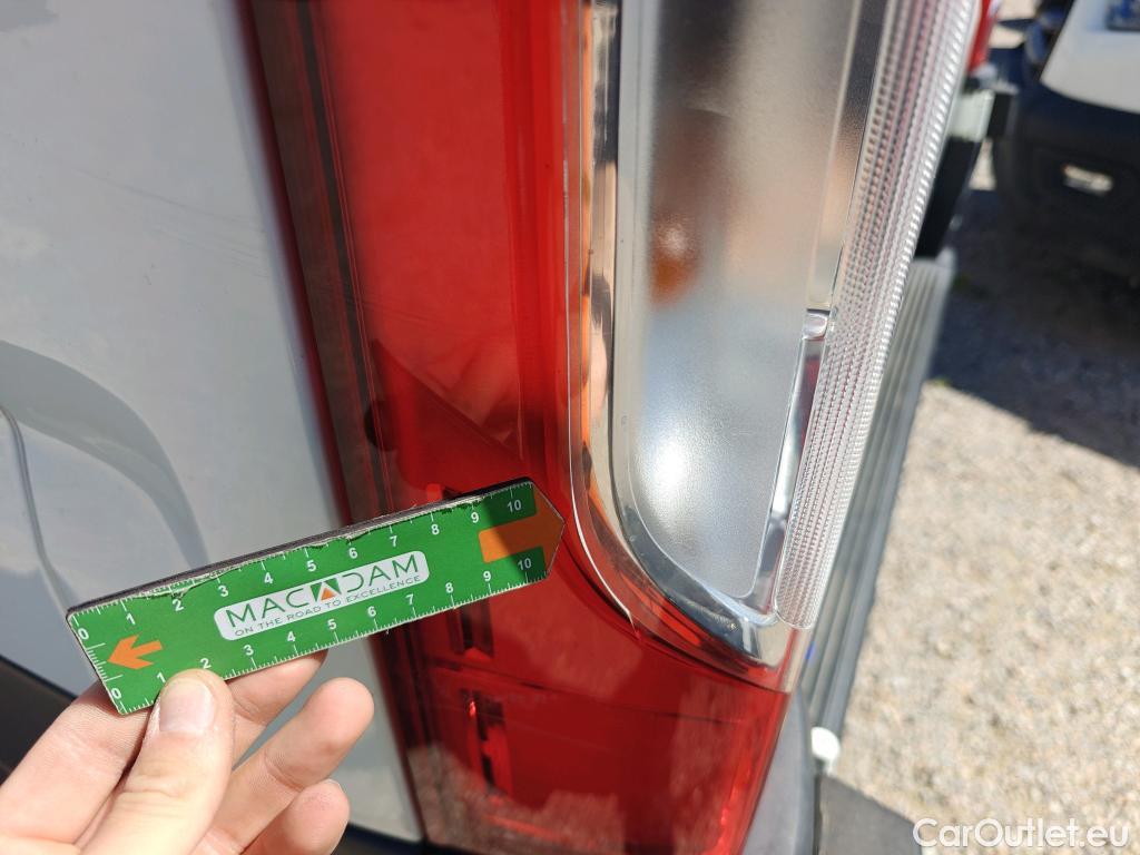  Peugeot  Boxer PEUGEOT  / 2014 / 4P / furgón Pack 330 L1 H1 BHDI 103kW (140CV) S&S #34