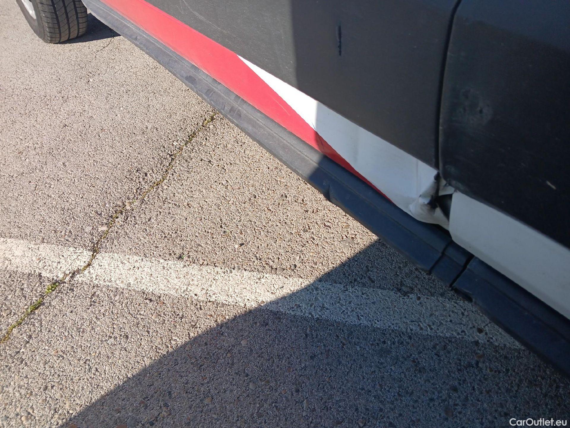  Ford  Transit FORD  / 2013 / 4P / furgón 350 96kW L3H2 Van Trend FWD MHEV #51